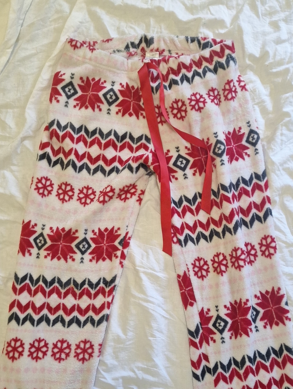 Sleep & Co Festive Red & Black Snowflake Pajama Pants Size M
